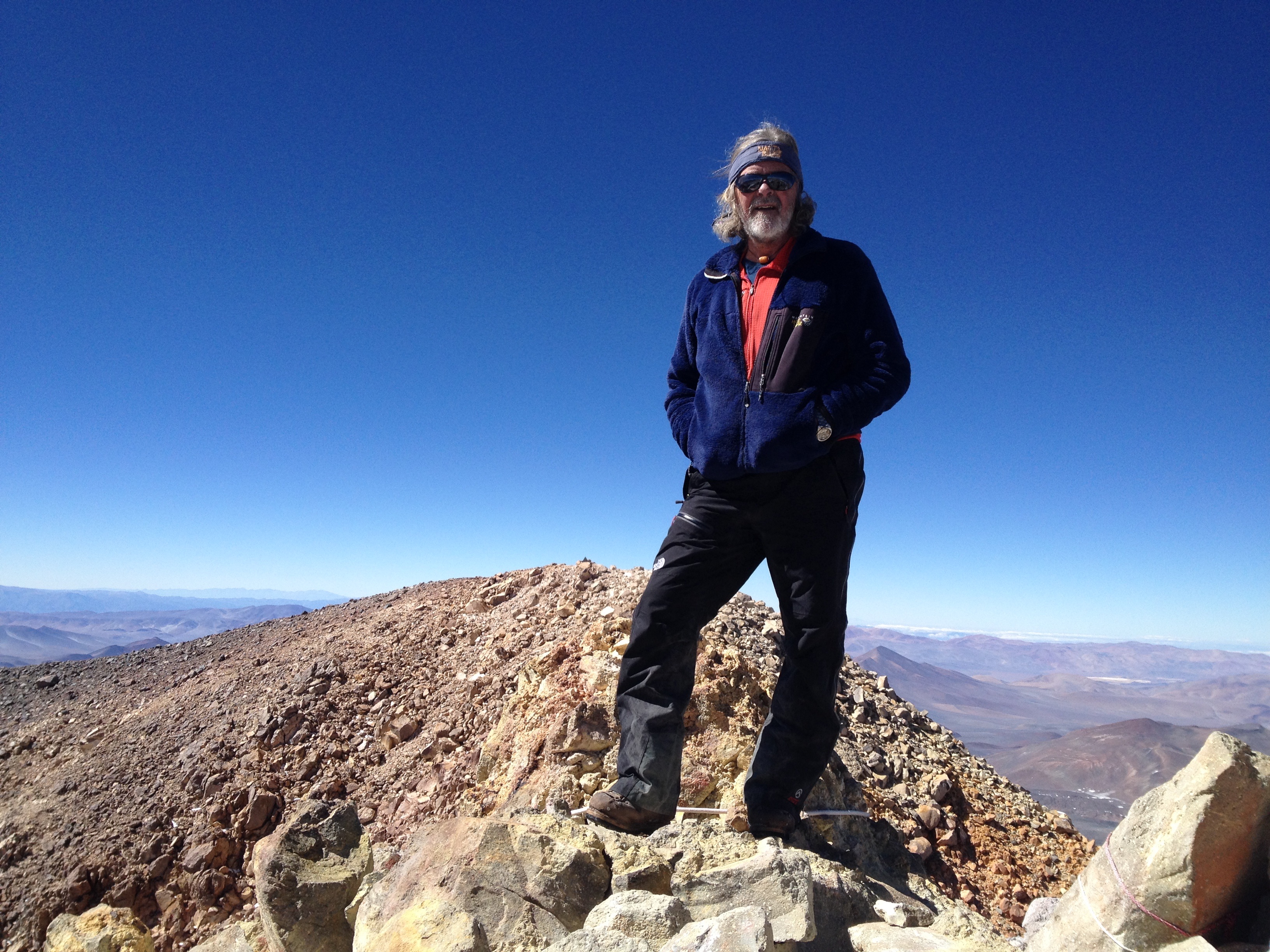 Ojos del Salado 19.4.14